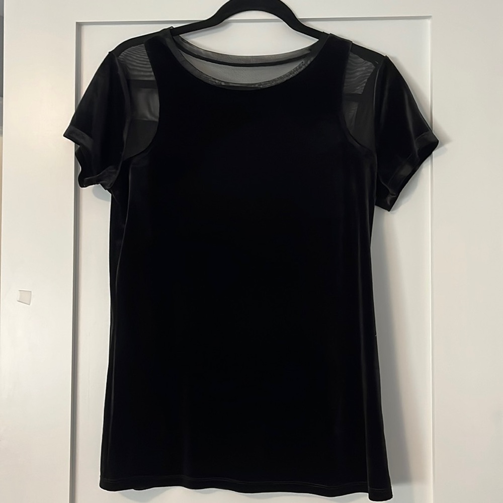 Inc size med black shirt sleeve top with mesh and “velvet “